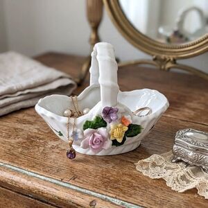 Vintage Ceramic Floral Basket Trinket Dish Jewelry Holder Home Decor